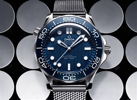 omega seamaster james bond 007 blue gmt|Omega Seamaster 007 review.